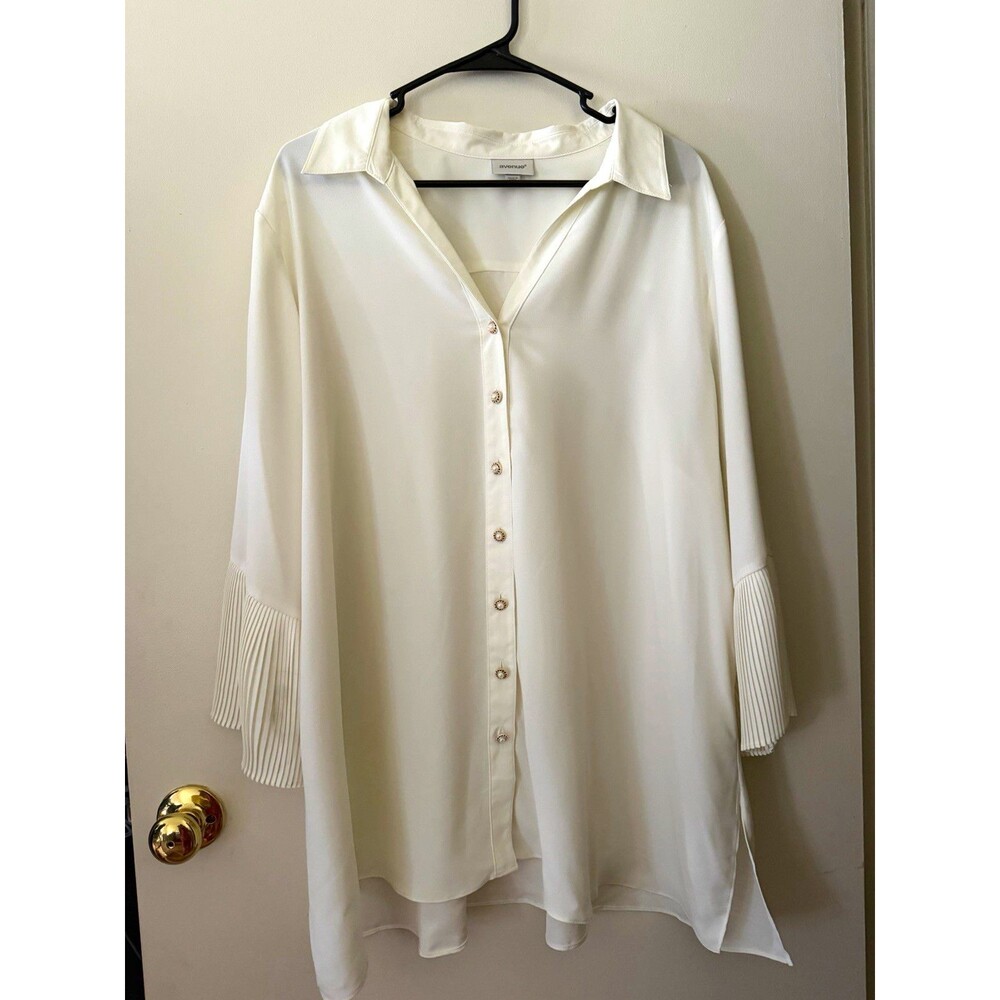 Avenue Women’s White Solid Collared Button Front 3/4 Sleeve Blouse Plus